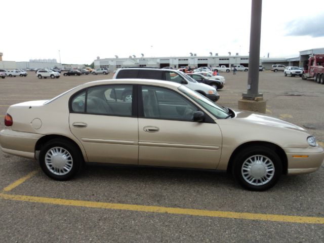 2004 Chevrolet Classic Touring 4WD