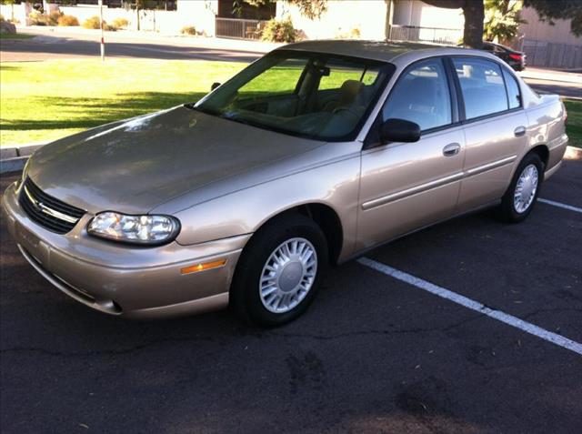 2004 Chevrolet Classic Unknown