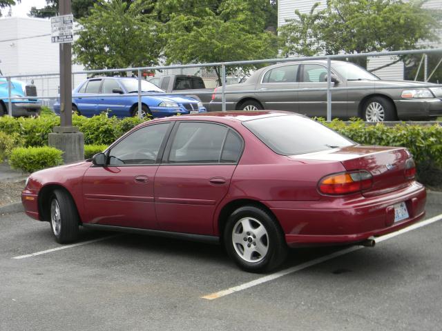 2004 Chevrolet Classic Unknown