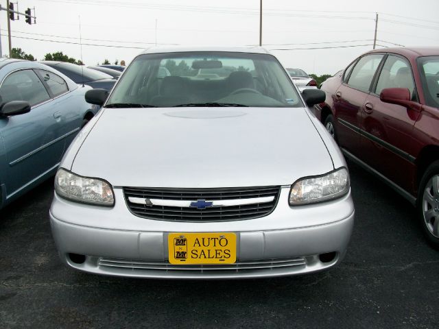 2004 Chevrolet Classic Unknown