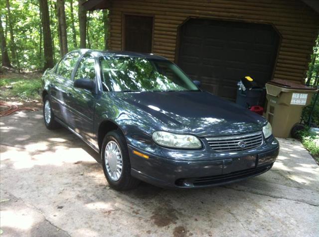 2004 Chevrolet Classic Unknown