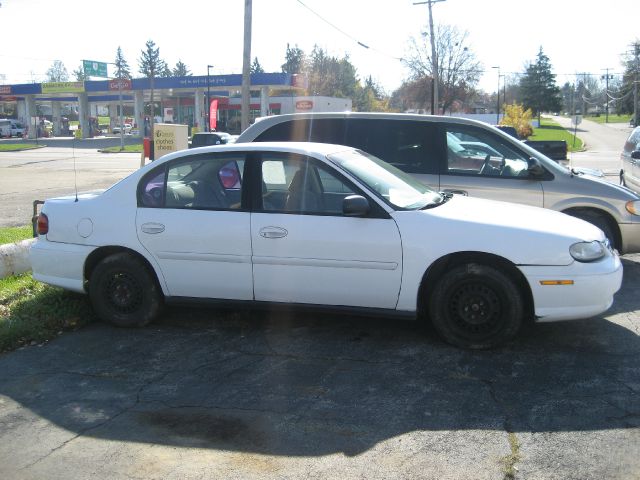 2004 Chevrolet Classic Touring 4WD