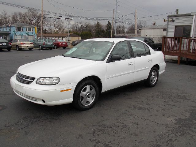 2005 Chevrolet Classic Touring 4WD