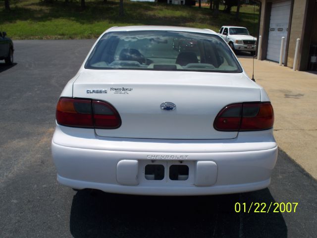 2005 Chevrolet Classic Touring 4WD