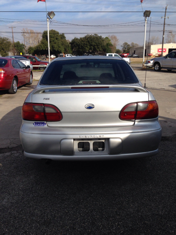 2005 Chevrolet Classic Touring 4WD