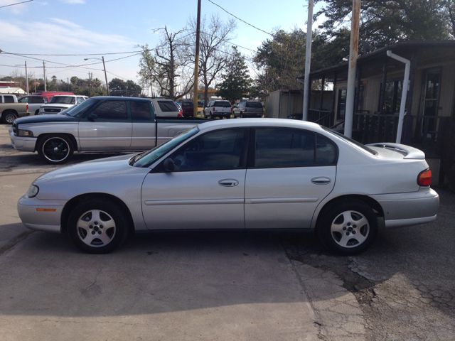 2005 Chevrolet Classic Touring 4WD