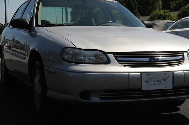 2005 Chevrolet Classic Touring 4WD