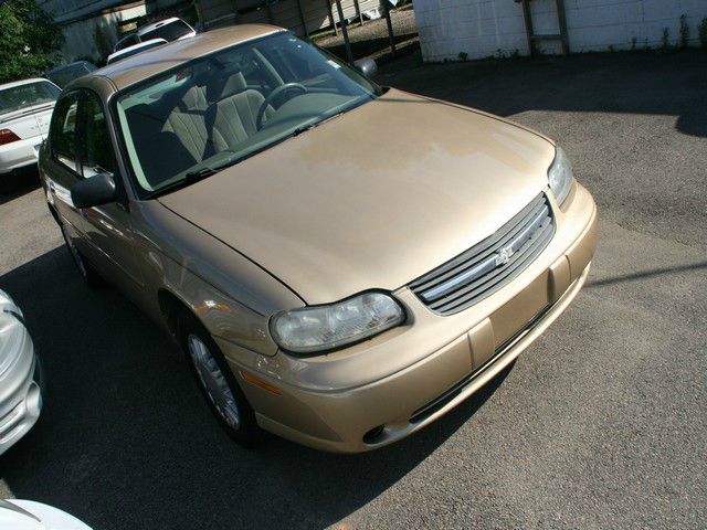2005 Chevrolet Classic Unknown