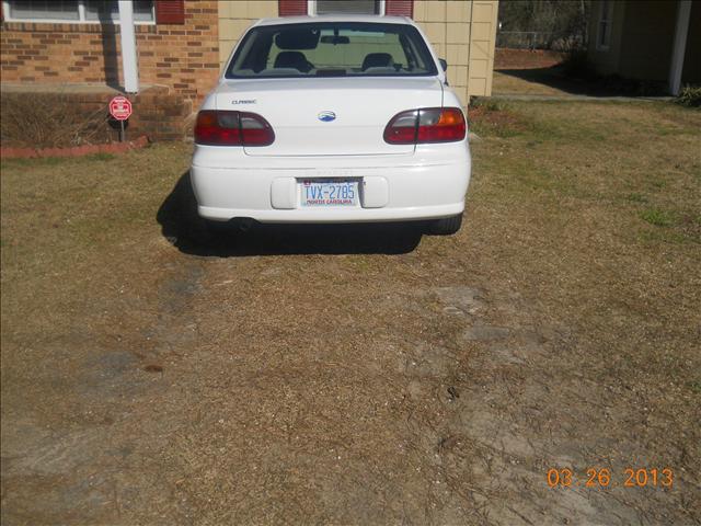 2005 Chevrolet Classic Unknown