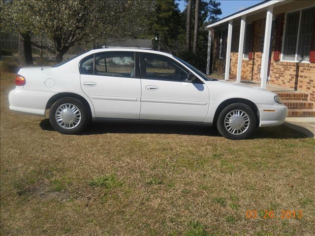 2005 Chevrolet Classic Unknown