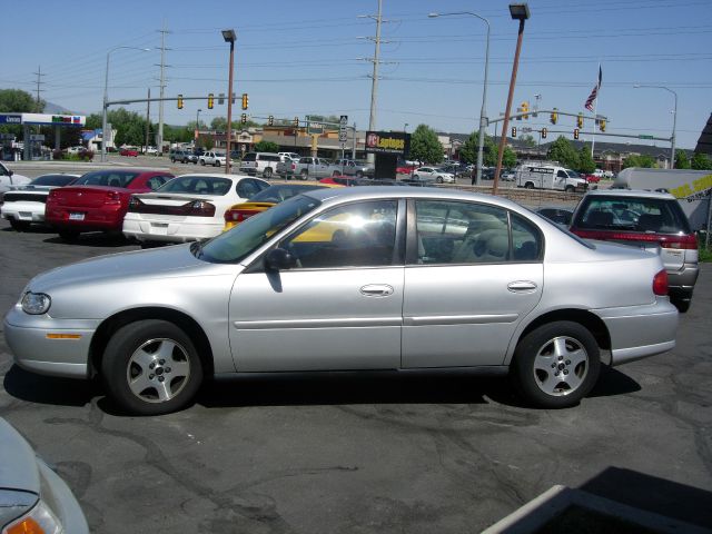 2005 Chevrolet Classic Touring 4WD
