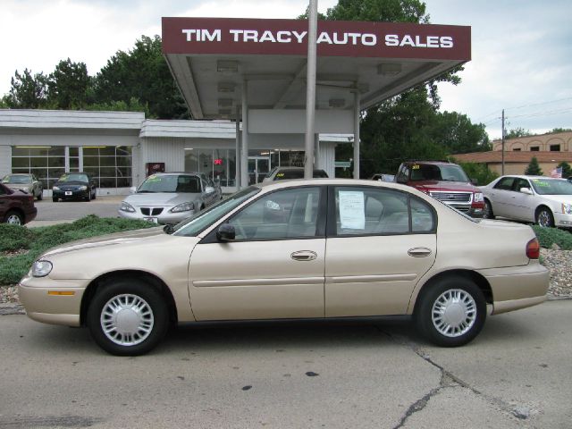 2005 Chevrolet Classic Unknown