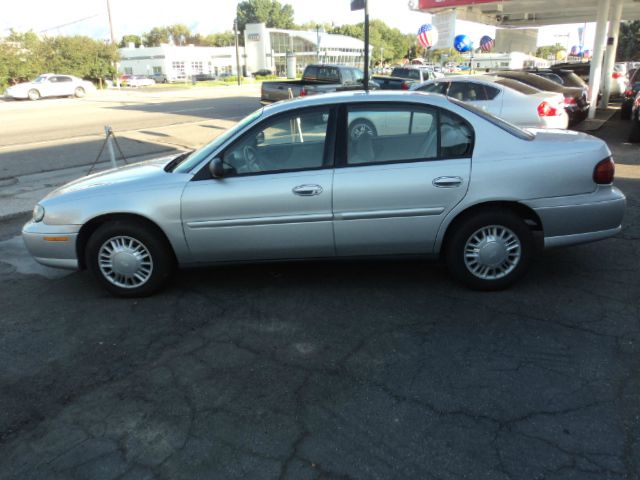2005 Chevrolet Classic Touring 4WD