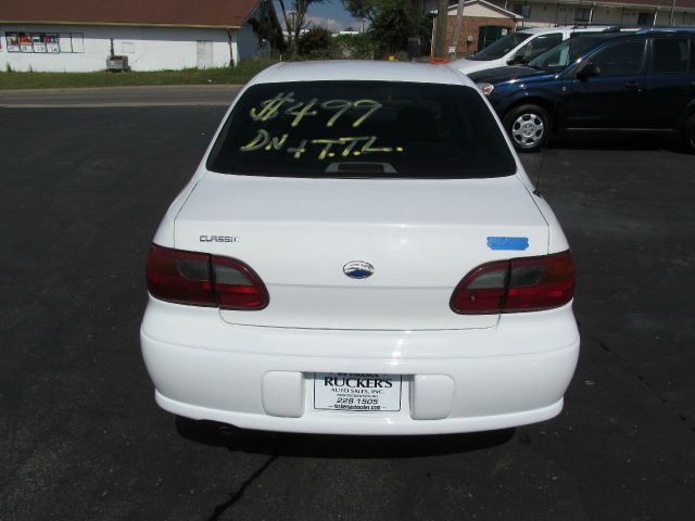 2005 Chevrolet Classic Touring 4WD