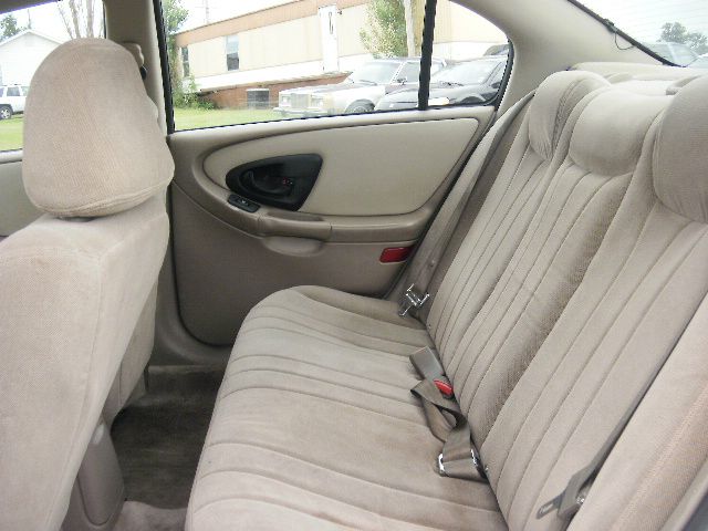 2005 Chevrolet Classic Touring 4WD