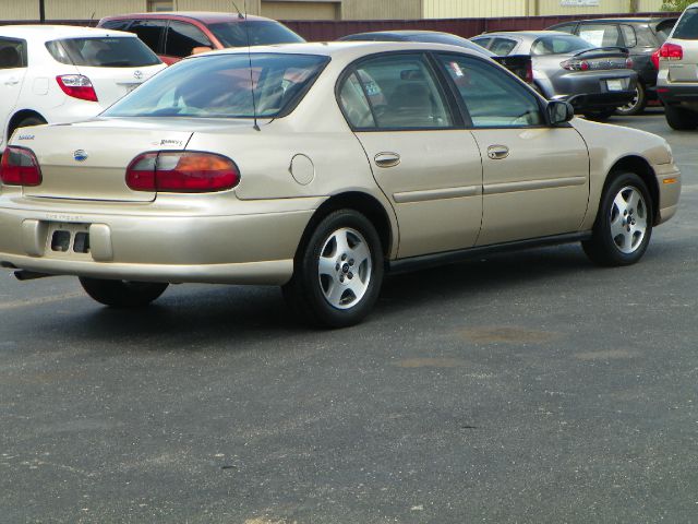 2005 Chevrolet Classic Touring 4WD