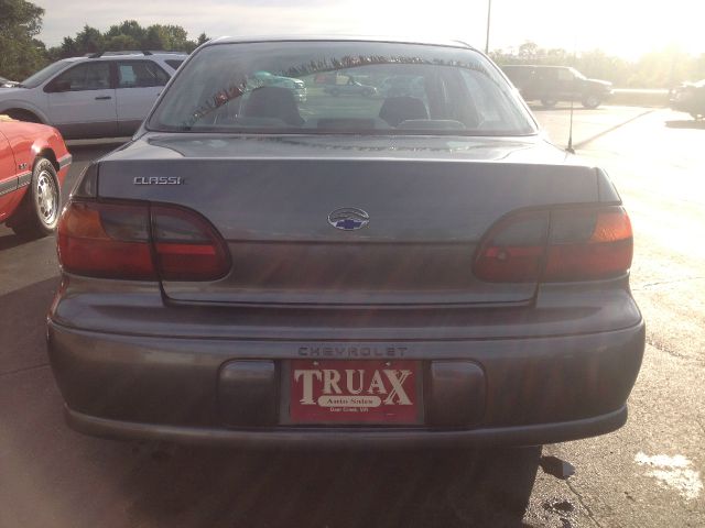 2005 Chevrolet Classic Touring 4WD