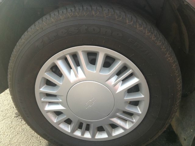 2005 Chevrolet Classic Touring 4WD