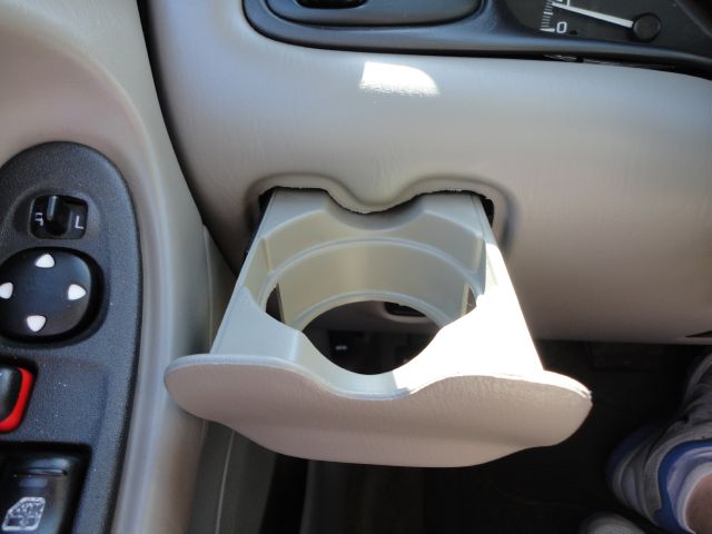 2005 Chevrolet Classic Unknown