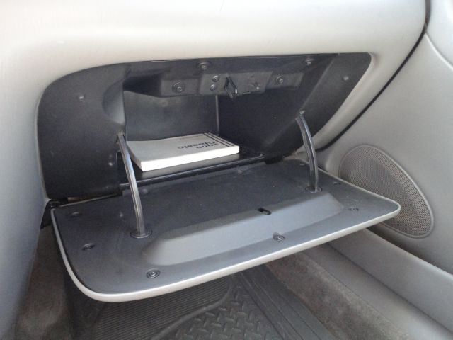 2005 Chevrolet Classic Unknown