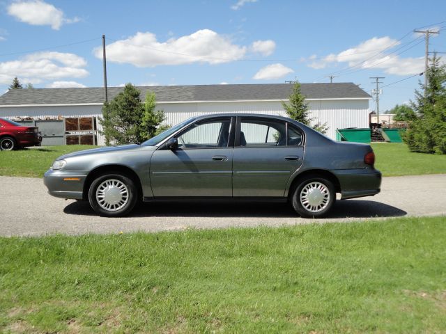 2005 Chevrolet Classic Unknown