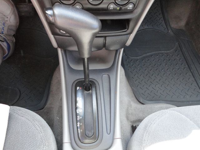 2005 Chevrolet Classic Unknown