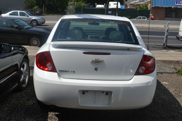 2005 Chevrolet Cobalt 3.2 Sedan 4dr