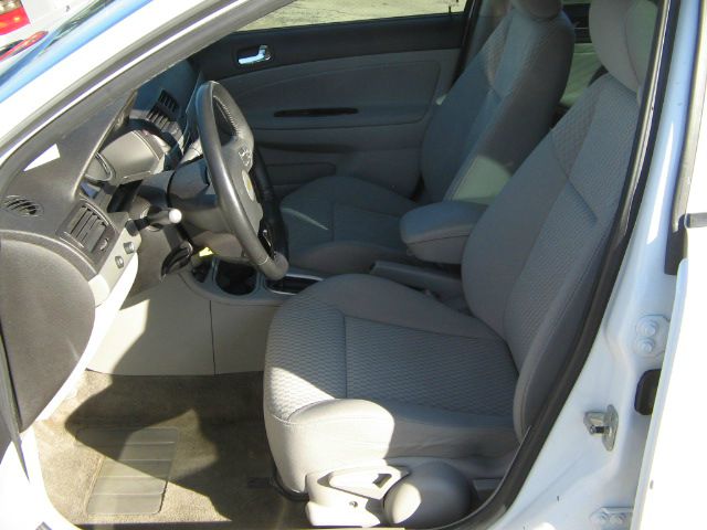2005 Chevrolet Cobalt 3.2 Sedan 4dr