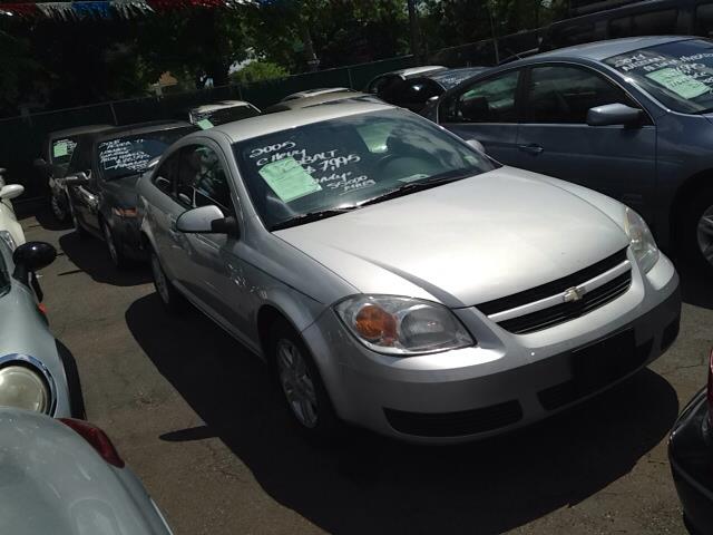 2005 Chevrolet Cobalt CREW CAB XLT Diesel