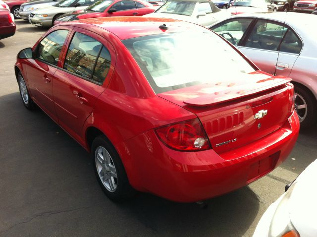 2005 Chevrolet Cobalt 3.2 Sedan 4dr