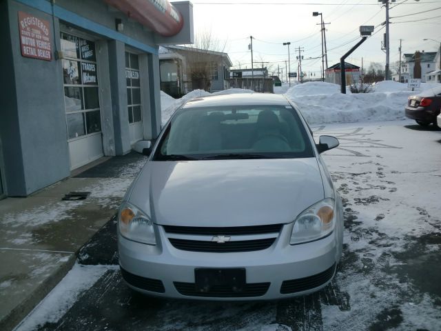 2005 Chevrolet Cobalt Sport Utility 4WD