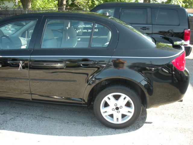 2005 Chevrolet Cobalt Blk Ext With Silver Trin
