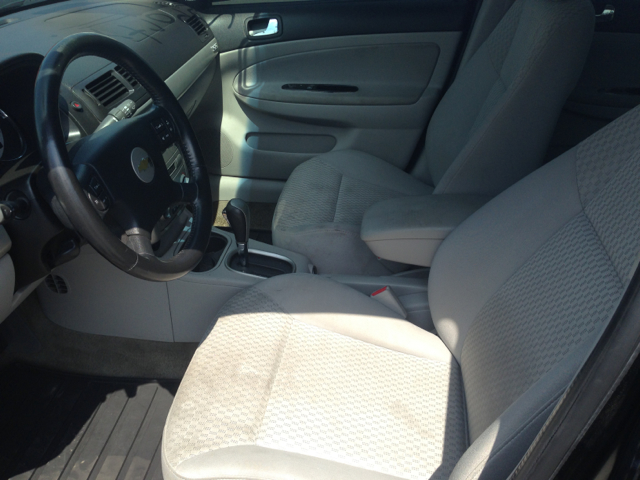 2006 Chevrolet Cobalt Reg Cab 111.2 WB 2WD Work Tru