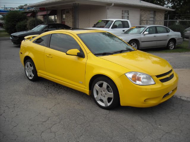 2006 Chevrolet Cobalt 4WD 4dr V6 5-spd AT
