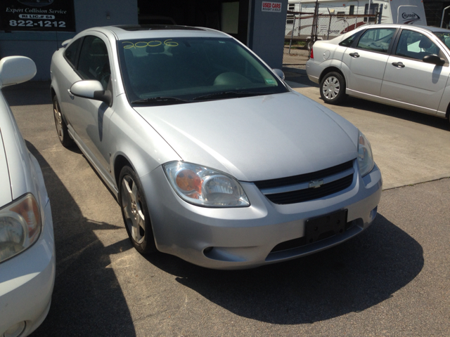 2006 Chevrolet Cobalt 4WD 4dr V6 5-spd AT
