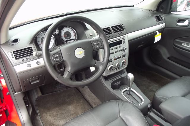 2006 Chevrolet Cobalt 4WD 4dr V6 5-spd AT