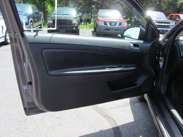 2006 Chevrolet Cobalt 4WD 4dr V6 5-spd AT