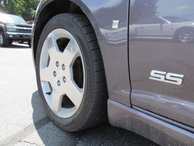 2006 Chevrolet Cobalt 4WD 4dr V6 5-spd AT