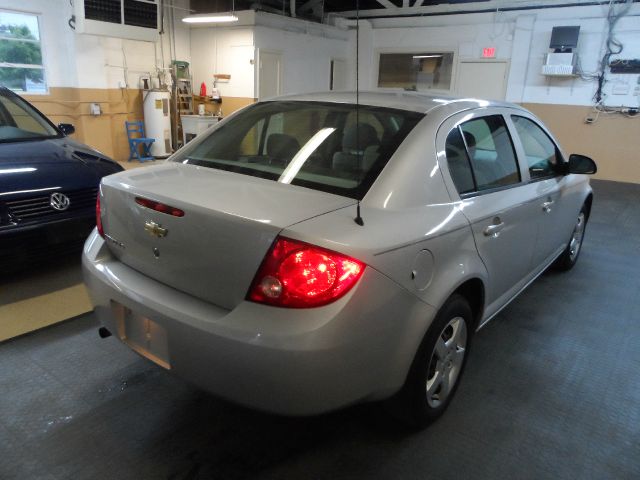 2007 Chevrolet Cobalt 3.2 Sedan 4dr