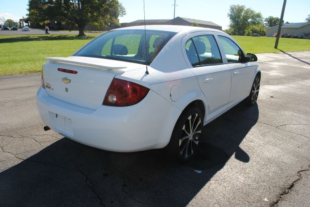 2007 Chevrolet Cobalt 3.2 Sedan 4dr