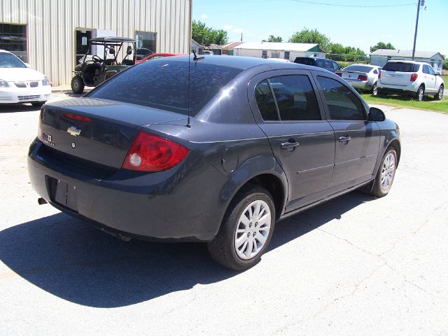 2009 Chevrolet Cobalt 3.2 Sedan 4dr