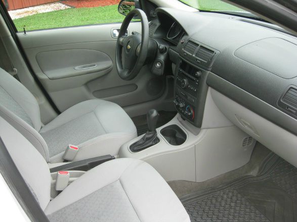 2009 Chevrolet Cobalt 3.2 Sedan 4dr