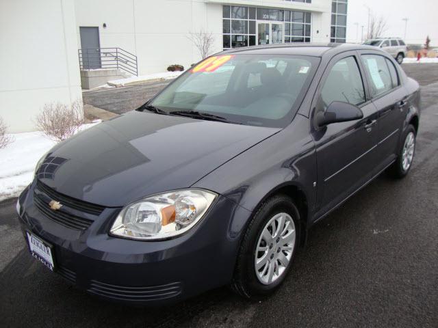 2009 Chevrolet Cobalt SE Van 4D