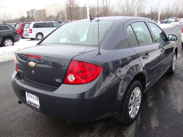 2009 Chevrolet Cobalt SE Van 4D