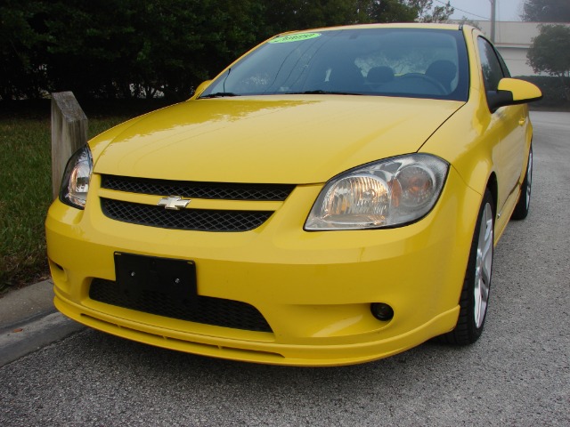 2009 Chevrolet Cobalt 4WD 4dr V6 5-spd AT