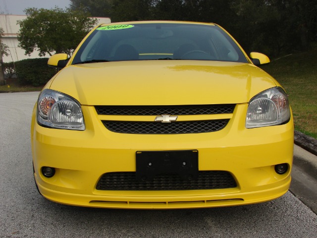 2009 Chevrolet Cobalt 4WD 4dr V6 5-spd AT