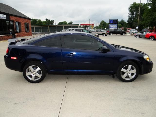 2010 Chevrolet Cobalt V6 4WD Limited W/3rd Row 4x4 SUV