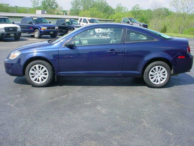 2010 Chevrolet Cobalt SE Van 4D