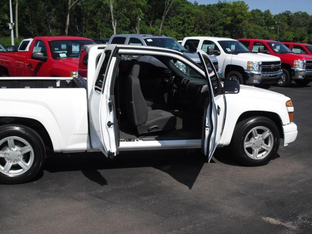 2004 Chevrolet Colorado GTS 3.8L Sportron