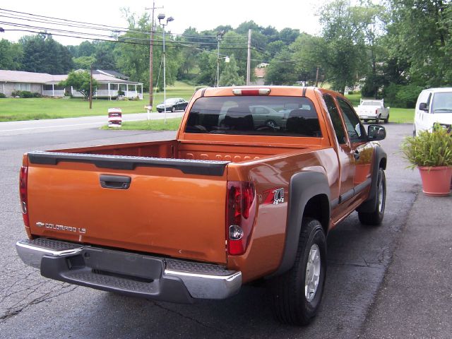 2004 Chevrolet Colorado 4dr Sdn LS 3.8L Sportronic Aut